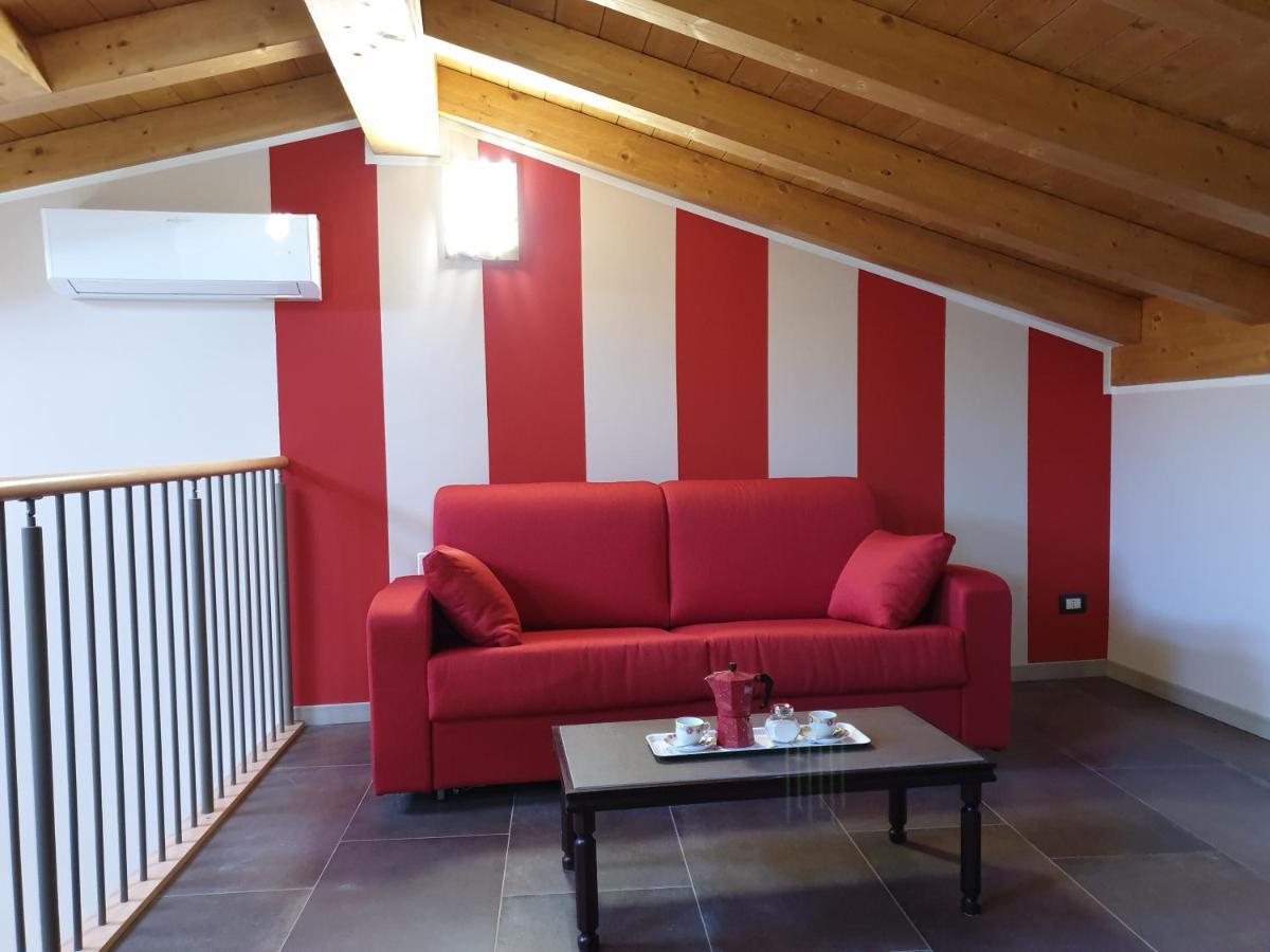 Dimora Rosso San Zeno - Wifi Veloce E Adatto Per Famiglie فيرونا المظهر الخارجي الصورة