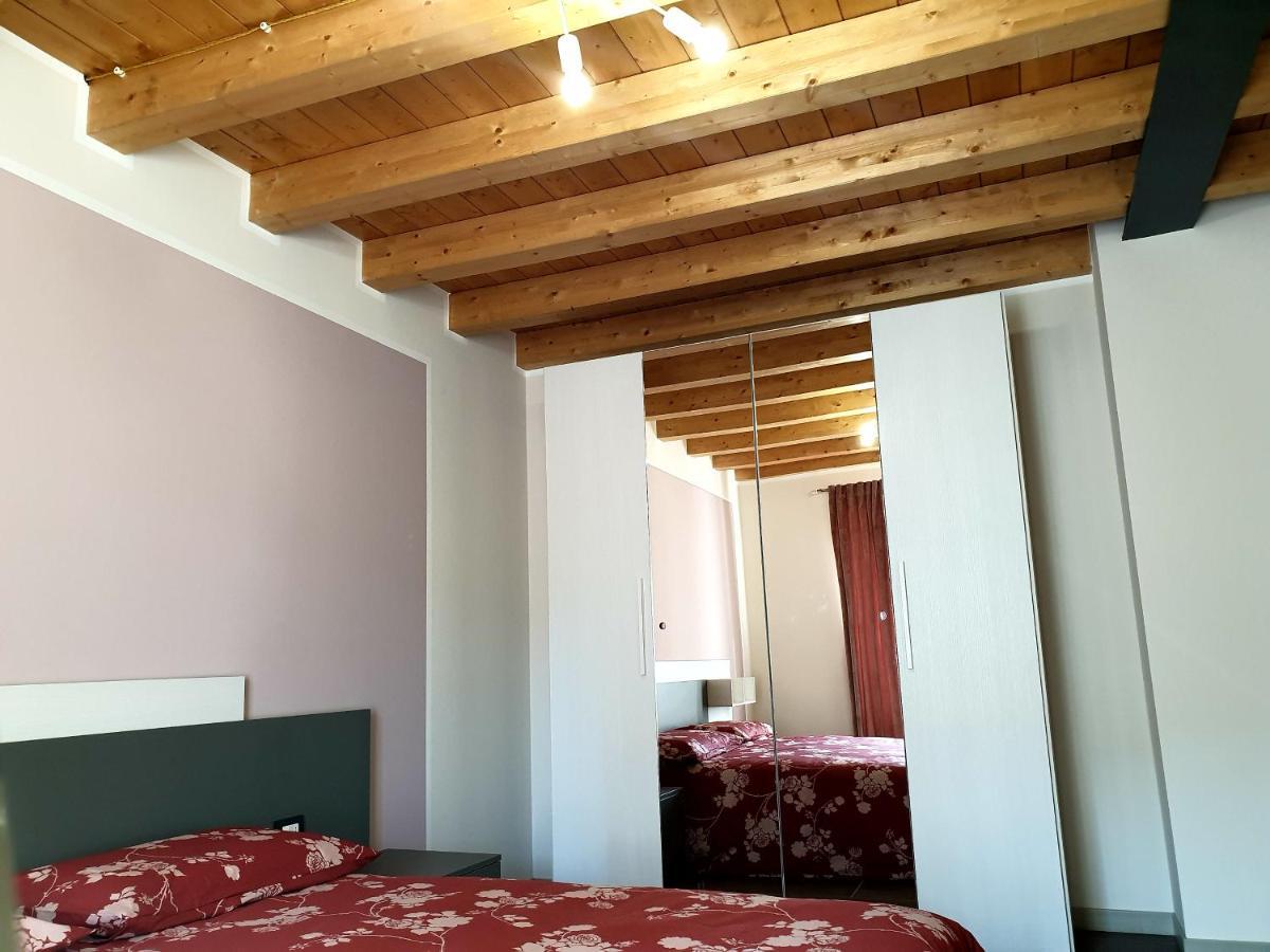 Dimora Rosso San Zeno - Wifi Veloce E Adatto Per Famiglie فيرونا المظهر الخارجي الصورة